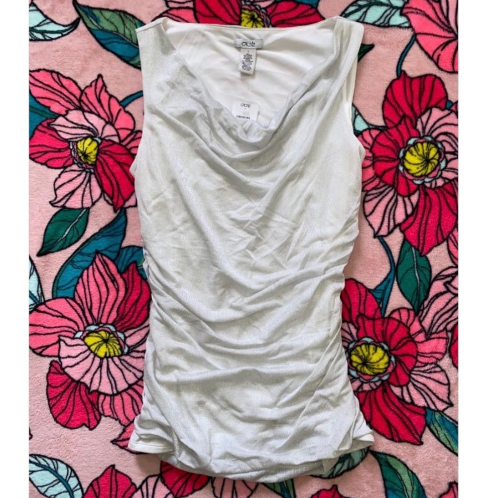 Cache ✧ NWT ✧ Sleeveless Top